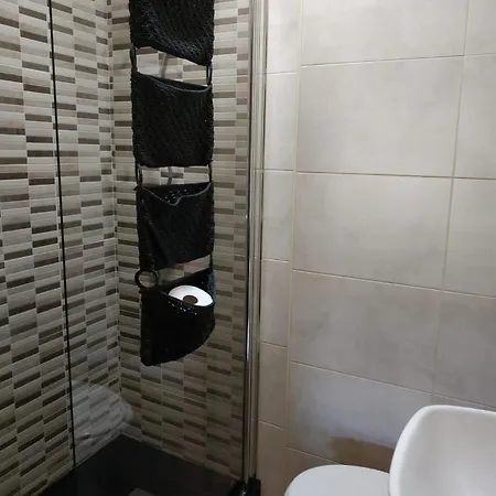 Alojamiento Con Piscina Apartmán