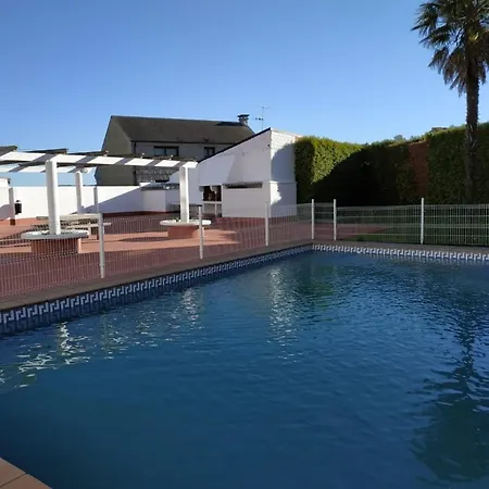 Apartmán Alojamiento Con Piscina